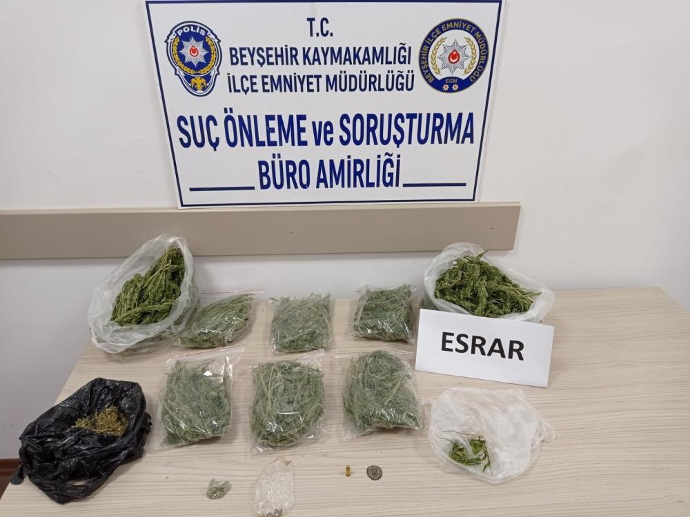konyada-uyusturucu-ve-tarihi-eserle-yakalanan-supheli-tutuklandi.jpeg