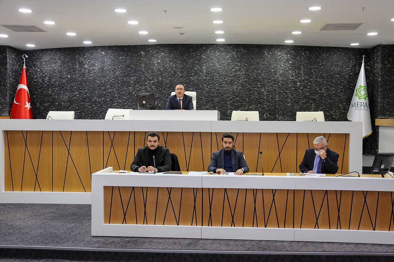 meram-belediye-meclis-toplantisi-4.jpg