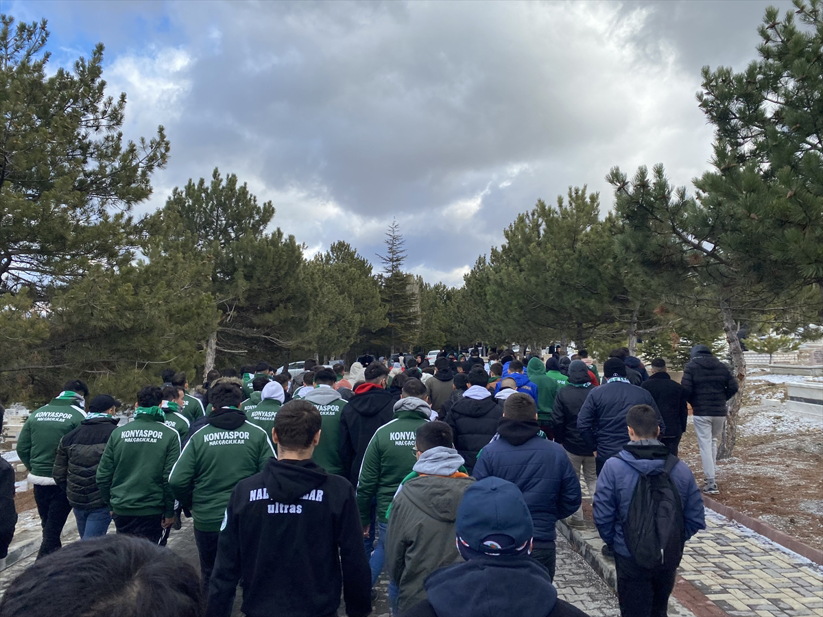 ahmet-calikin-vefati-konyaspor-taraftarini-derinden-sarsti-3.jpg