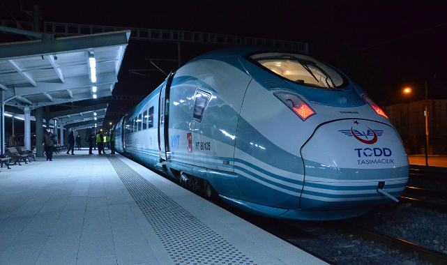 konya-karaman-hizli-tren.jpg