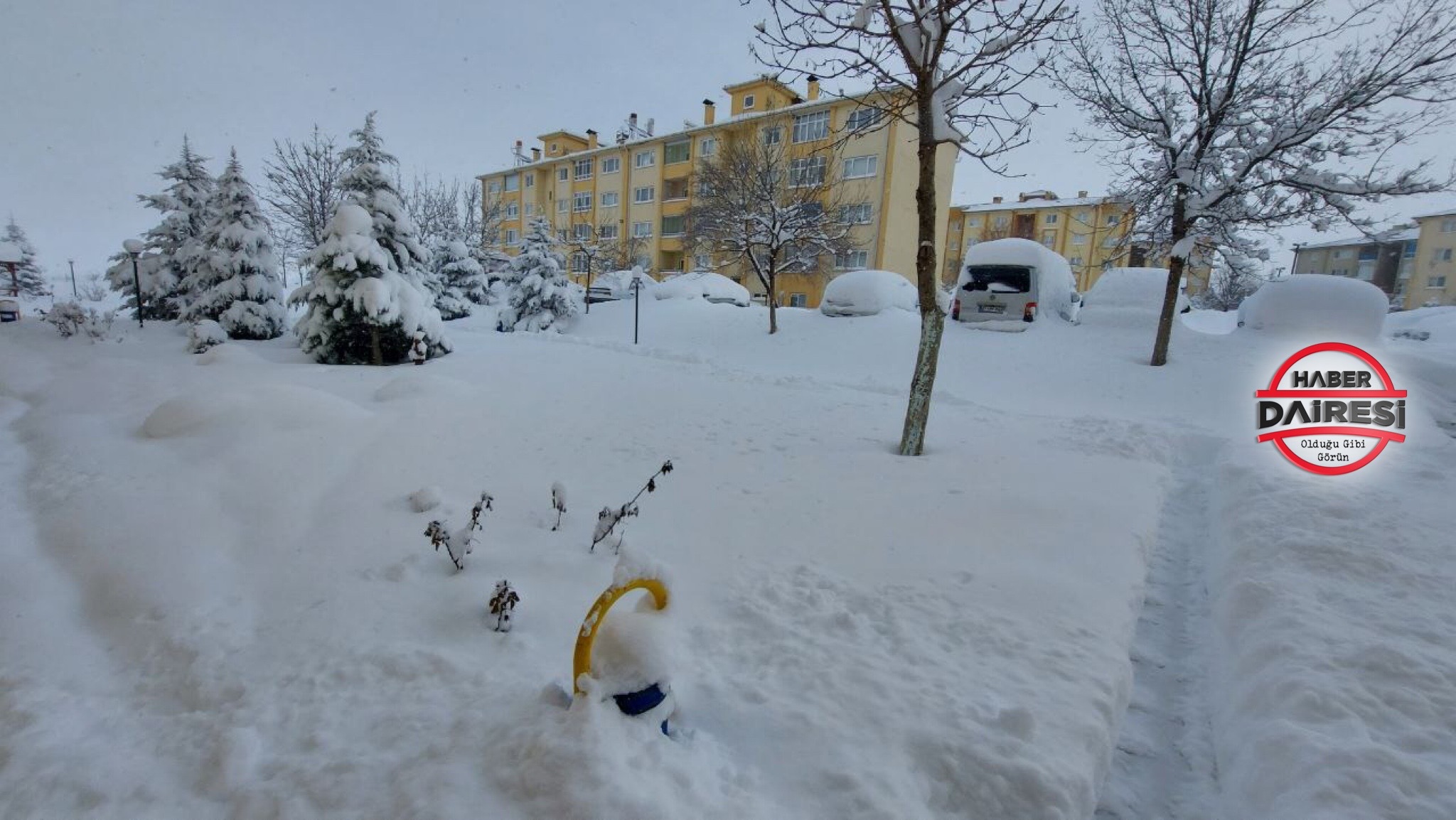 konyada-kar-kalinliginin-1-metreyi-buldugu-ilceden-kartpostallik-kareler-kadinhani-004.jpg