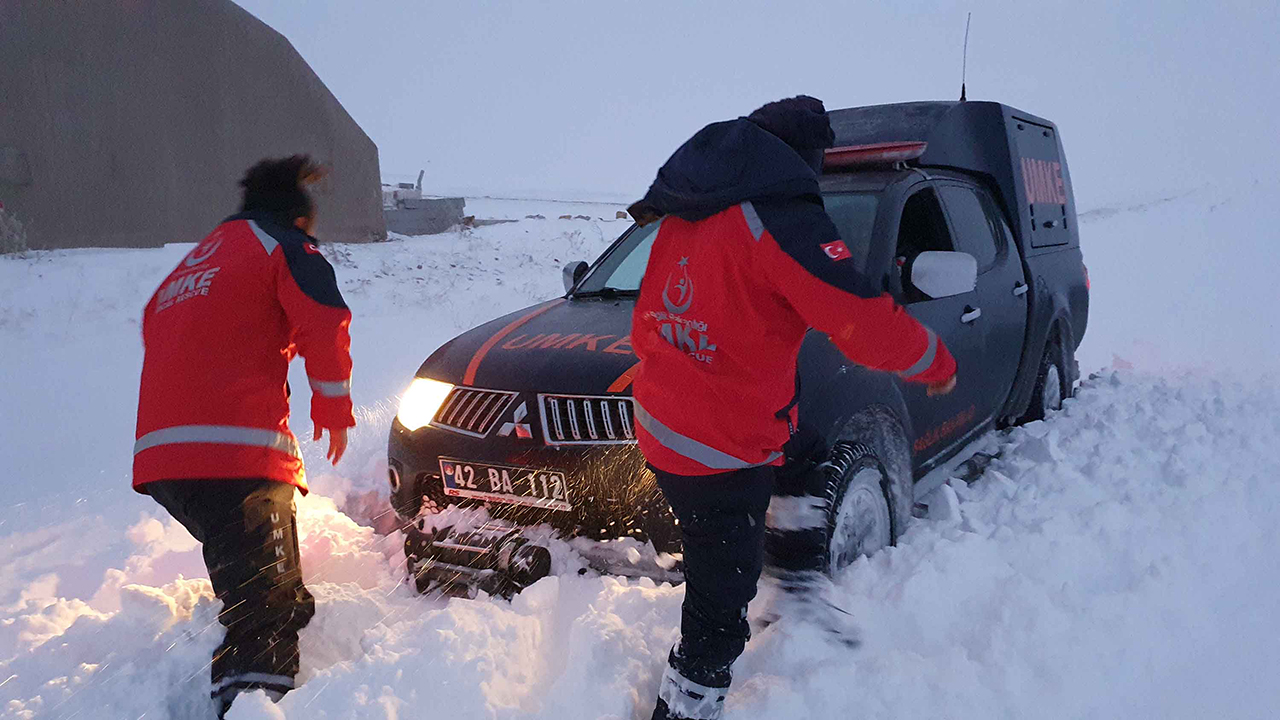 konyada-ateslenen-cocuk-icin-karli-yolda-buyuk-mucadele-1.jpg