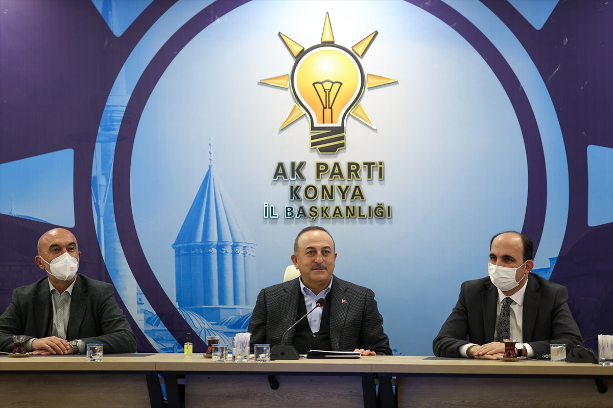 disisleri-bakani-cavusoglu-konyada-ziyaretlerde-bulundu-3.jpg