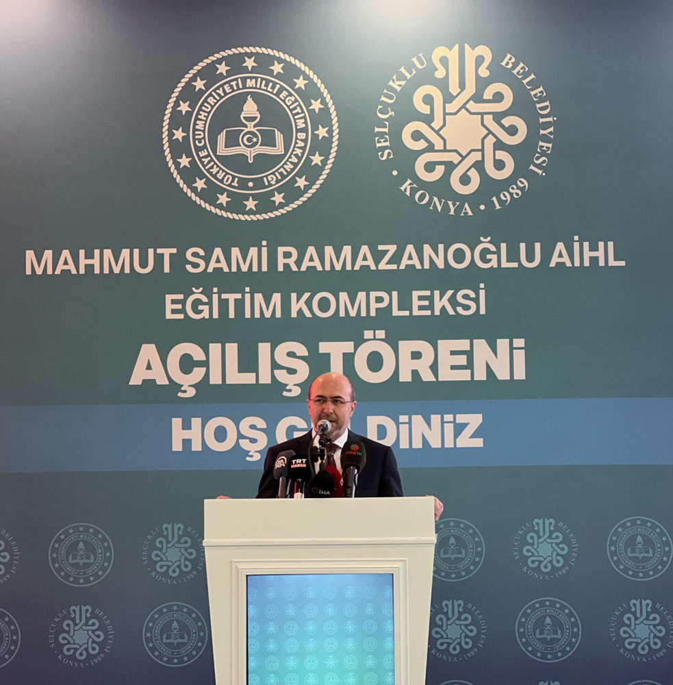 milli-egitim-bakani-ozer-konyada-imam-hatip-lisesi-acilisina-katildi-003.jpg