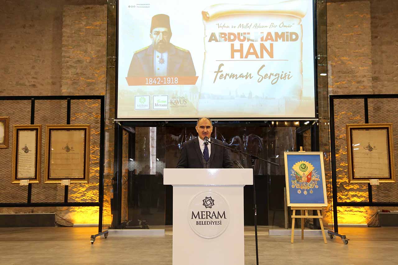 meramda-abdulhamid-han-anisina-anlamli-sergi-7.jpg