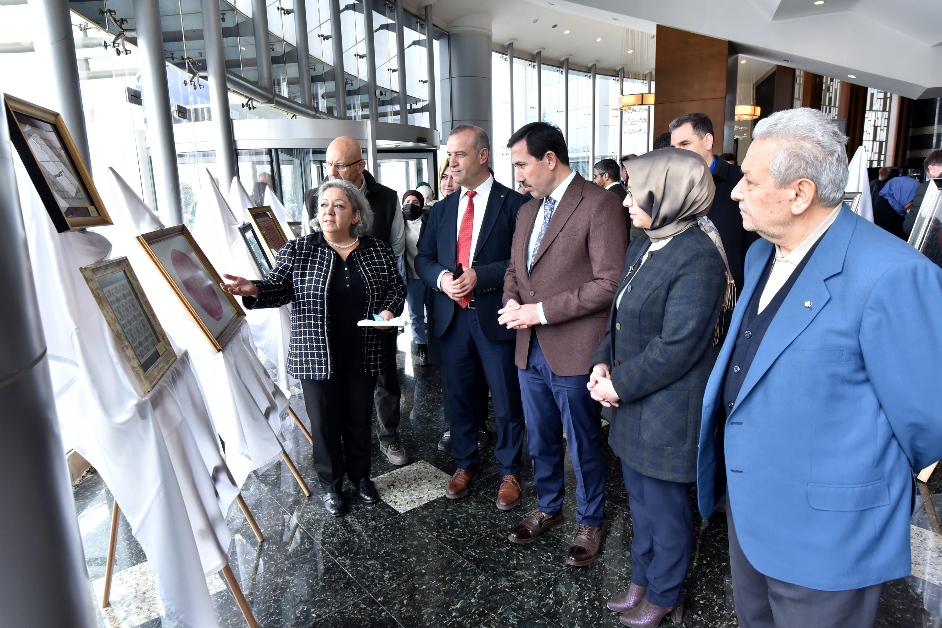 karatay-belediyesinde-selcuklu-geometrik-motifler-sergisi.jpg