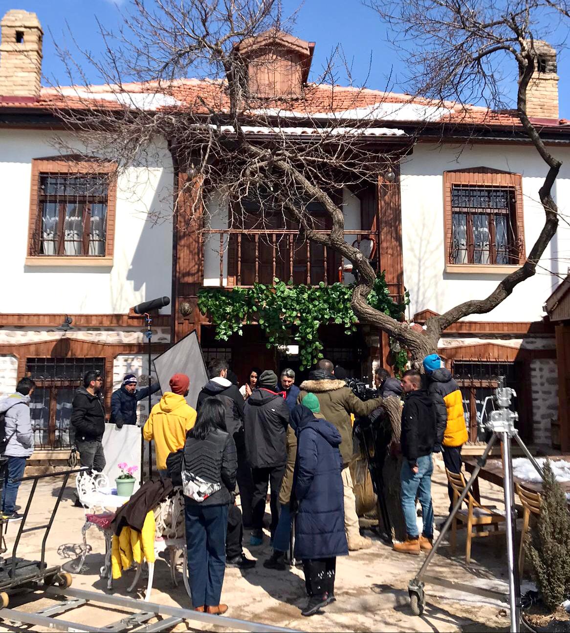 konyadaki-tarihi-konakta-film-cekimleri-suruyor-001.jpeg