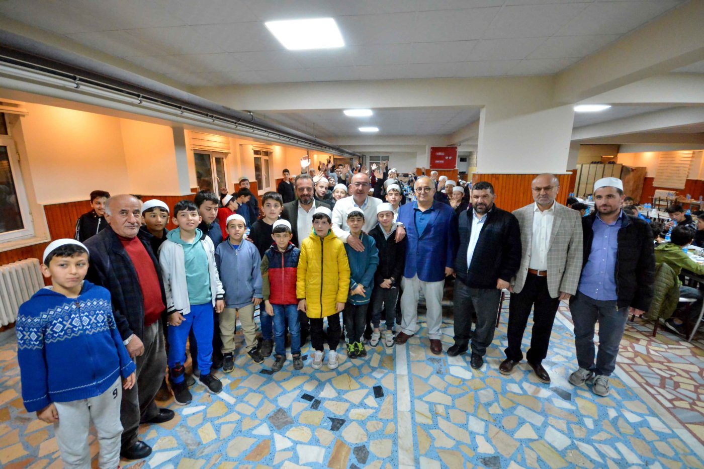 baskan-kavus-en-kiymetli-ramazan-gecelerinden-birini-yasadim-003.jpeg