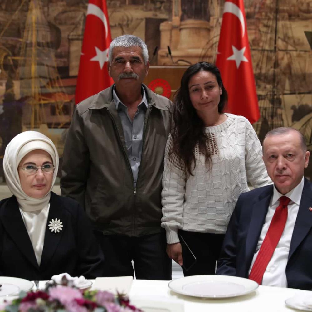 konyada-topraga-verilen-nurayin-ailesi-cumhurbaskani-erdogan-ile-biraraya-geldi.jpg