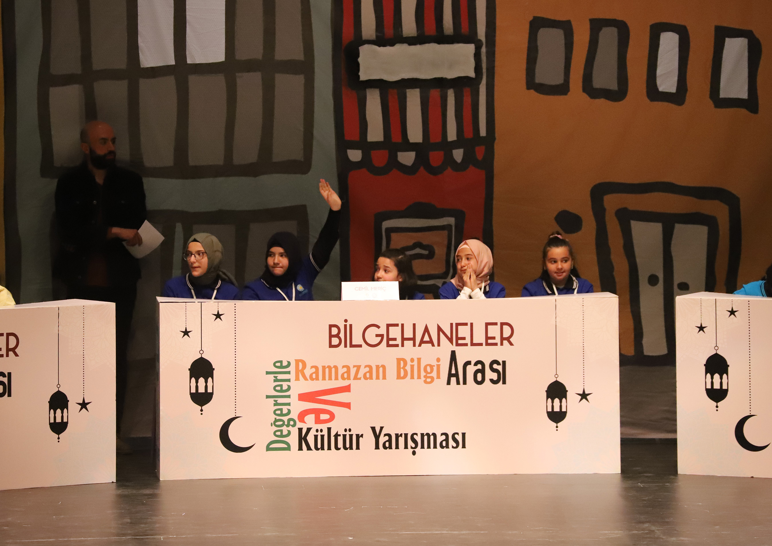 bilgehanelerin-duzenledigi-degerlerle-ramazan-bilgi-ve-kultur-yarismasi-final-yapti-001.jpg