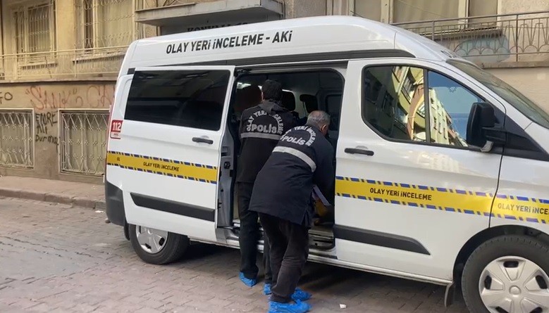 konyada-yabanci-uyruklu-kadin-evinde-bicaklanmis-halde-bulundu-003.jpg