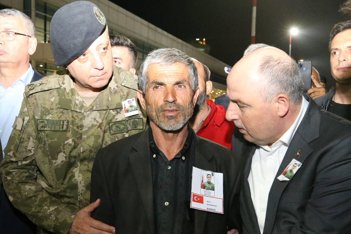 sehit-sozlesmeli-er-firat-canlinin-cenazesi-kahramanmarasa-getirildi-007.jpg