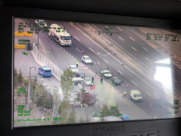 konya-yolunda-denetim-yapan-helikopteri-cekti-cezayi-yedi-007.jpeg
