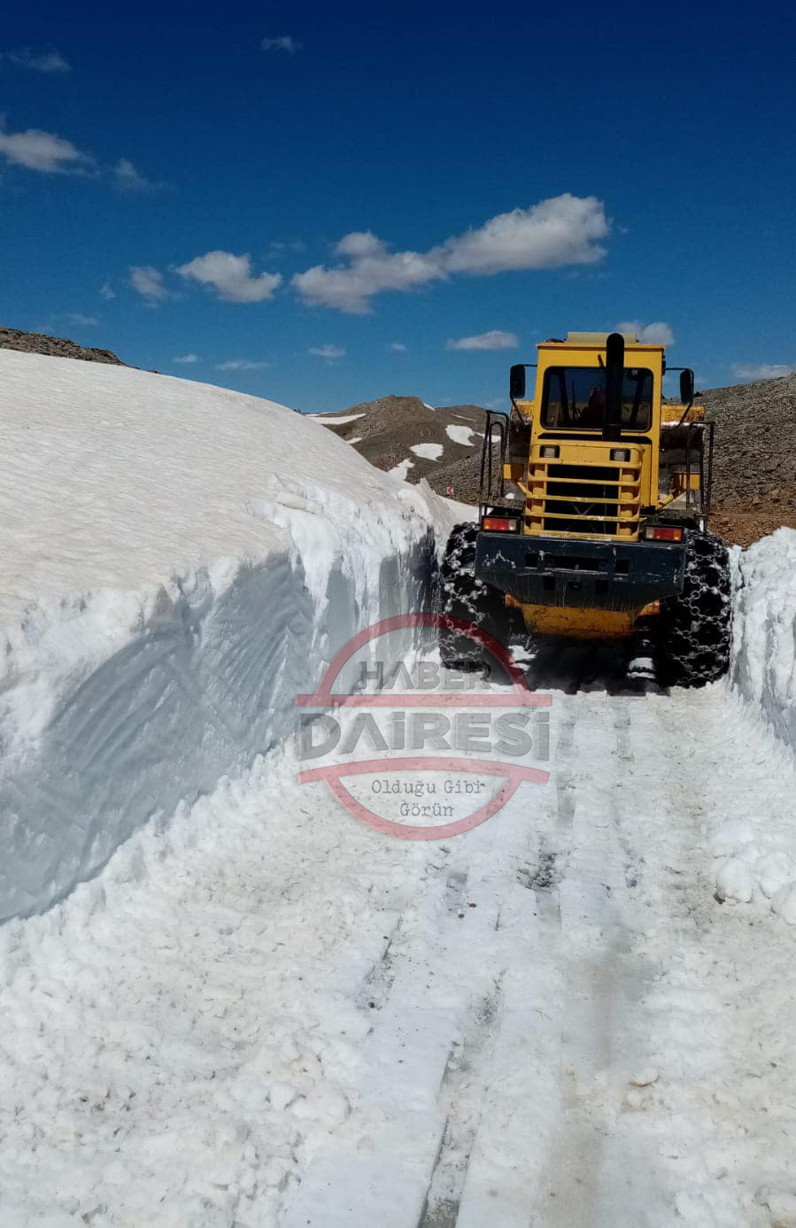 konyada-mayis-ortasinda-karla-mucadele-001.jpg