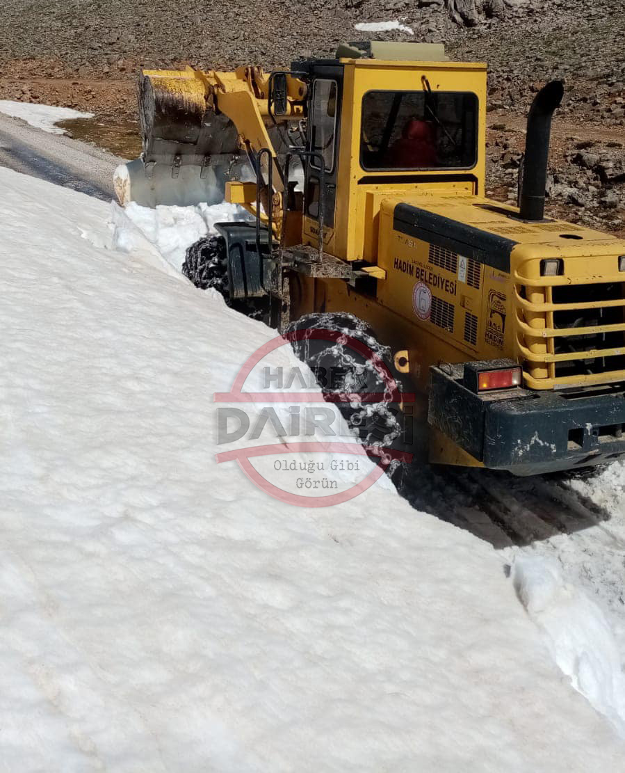konyada-mayis-ortasinda-karla-mucadele-003.jpg