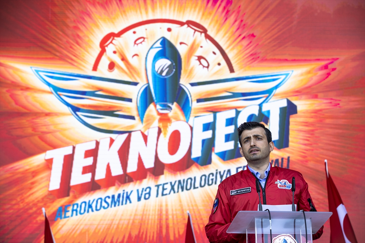 teknofest-azerbaycan-kapilarini-acti-003.jpg
