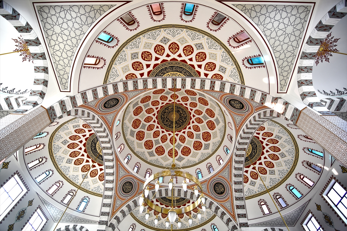 konyali-nakkas-mustafa-oren-camileri-osmanli-ve-selcuklu-motifleriyle-susluyor-009.jpg