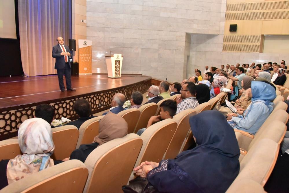 karatayda-dunu-bugunu-ve-yariniyla-kudus-konferansi-002.jpg
