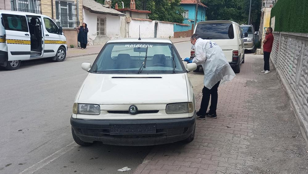 konyada-iki-kisi-gasp-ettikleri-aracla-husumetlisini-vurarak-oldurdu-001.jpg