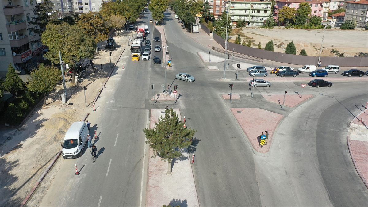 konyada-akilli-kavsak-sistemleri-trafigi-rahatlatti-mi-001.jpg