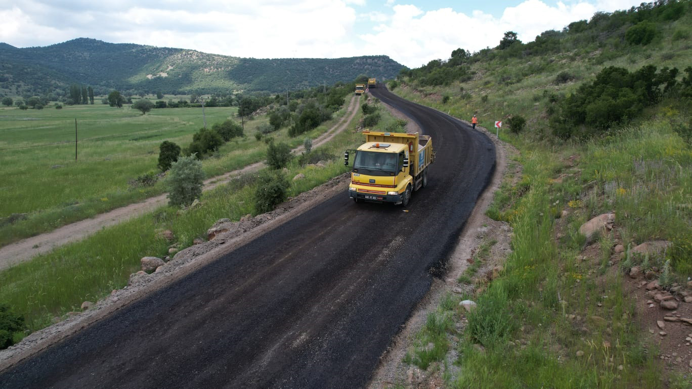 konyadaki-bu-yollar-icin-900-milyon-lira-ayrildi-004.jpg
