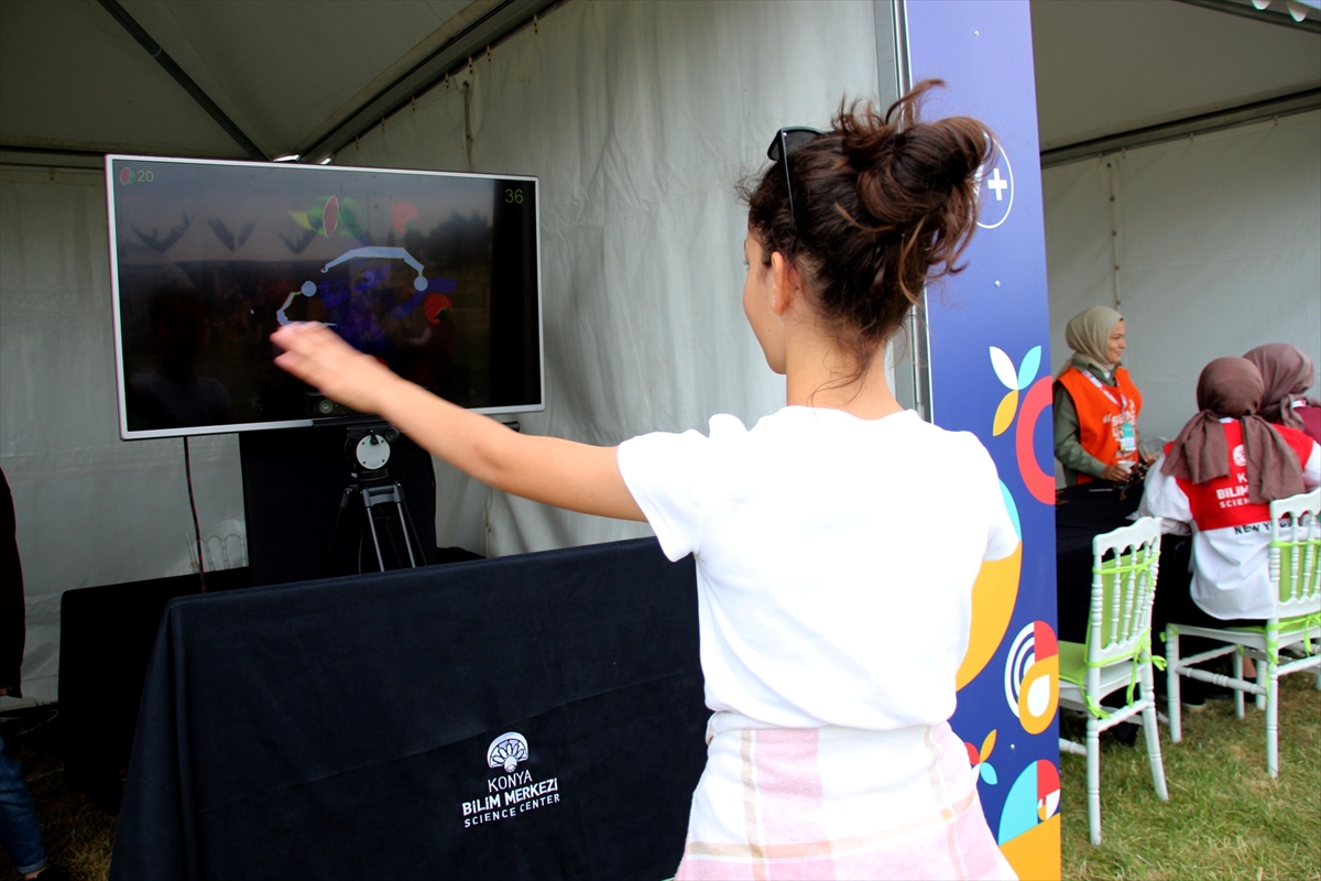 9-konya-bilim-festivalinde-ikinci-gun-002.jpg