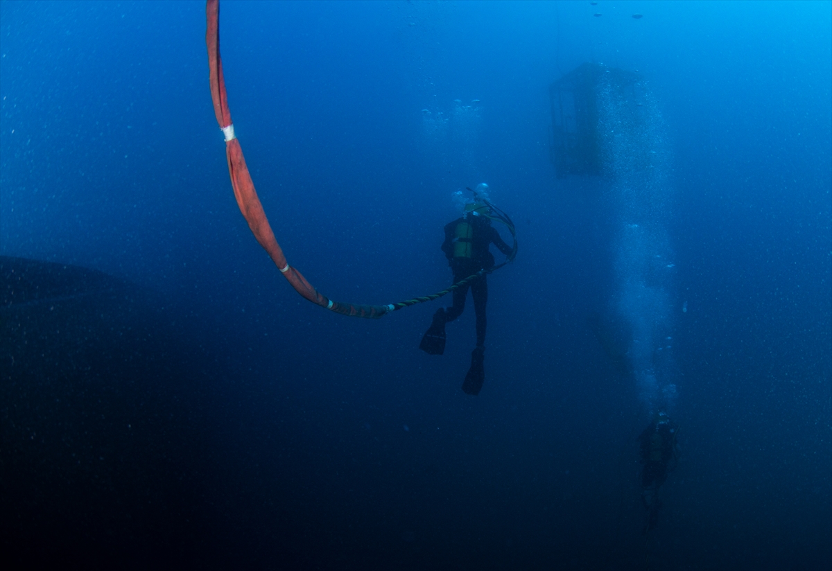 mavi-vatanin-kahramanlari-denizalti-kurtarma-operasyonlarinda-sinir-tanimiyor-001.jpg
