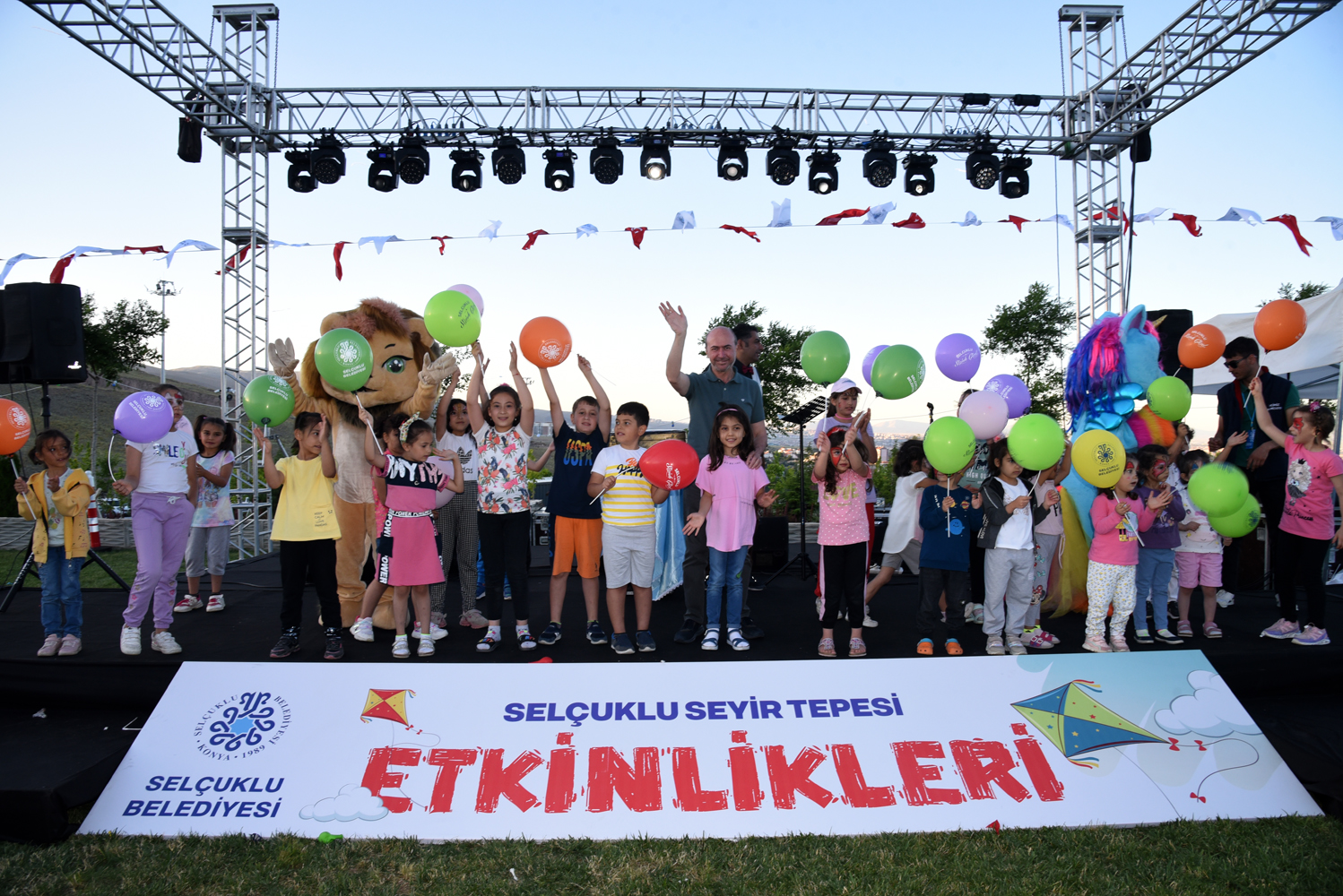 selcuklu-belediyesi-cocuklar-ve-aileleri-icin-ozel-etkinlikler-duzenliyor-002.jpg