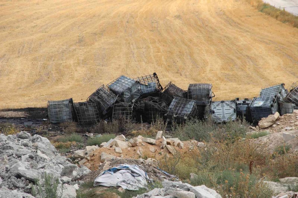 Konya'da 2 mahalleye asit dolu varilleri bırakanlara ceza yağdı
