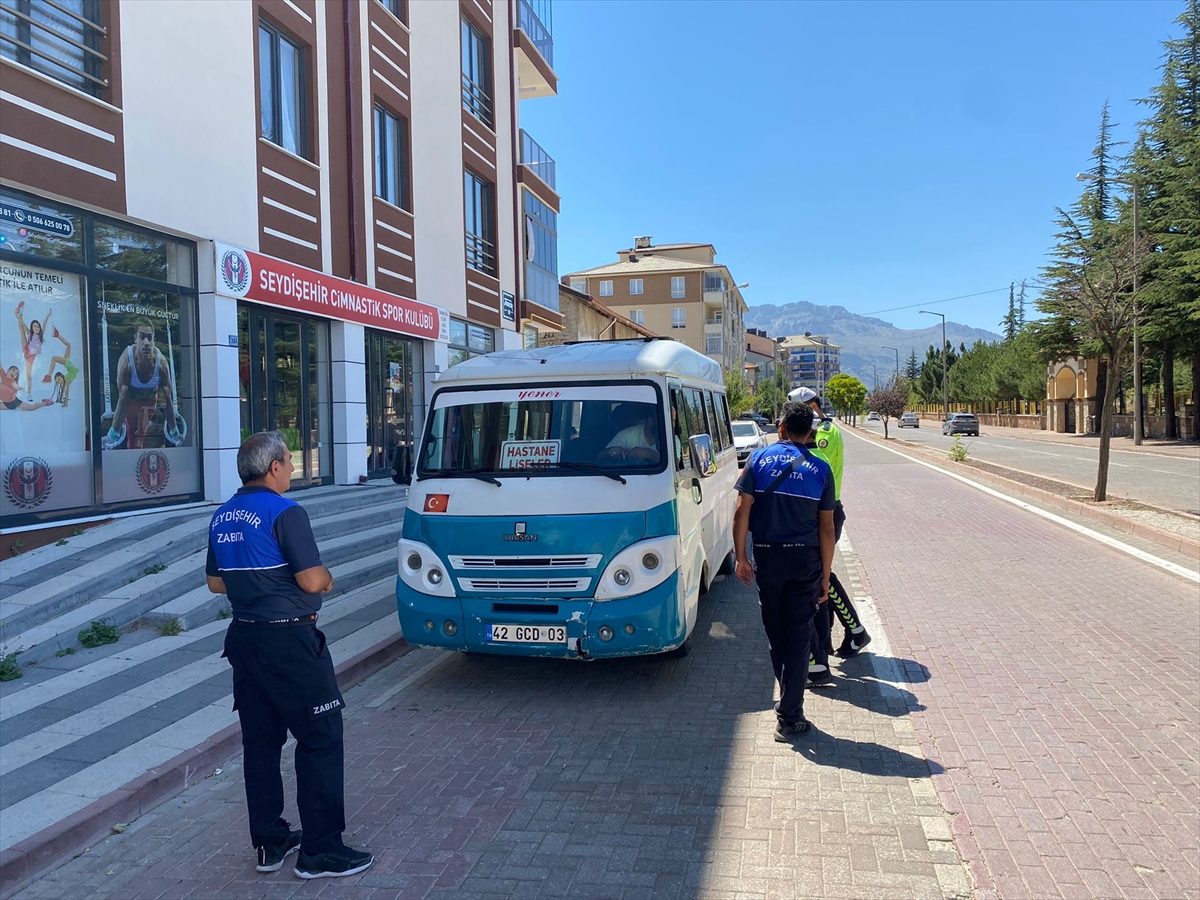 konya-seydisehirde-sehir-ici-yolcu-minibusleri-denetlendi-001.jpg