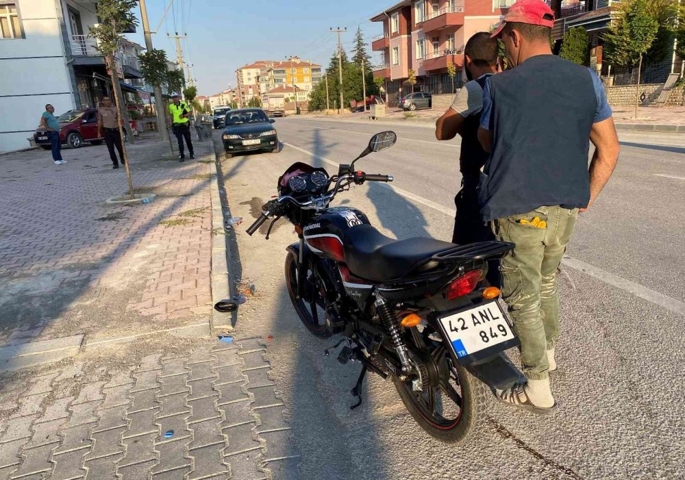 Konya'da otomobille çarpışan motosiklet sürücüsü yaralandı
