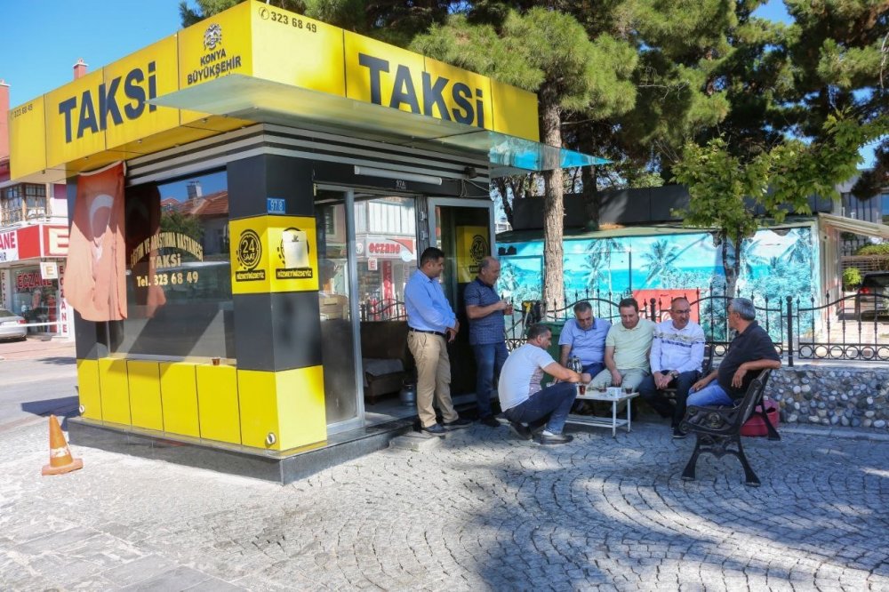 Taksinin direksiyonunda başkan var!