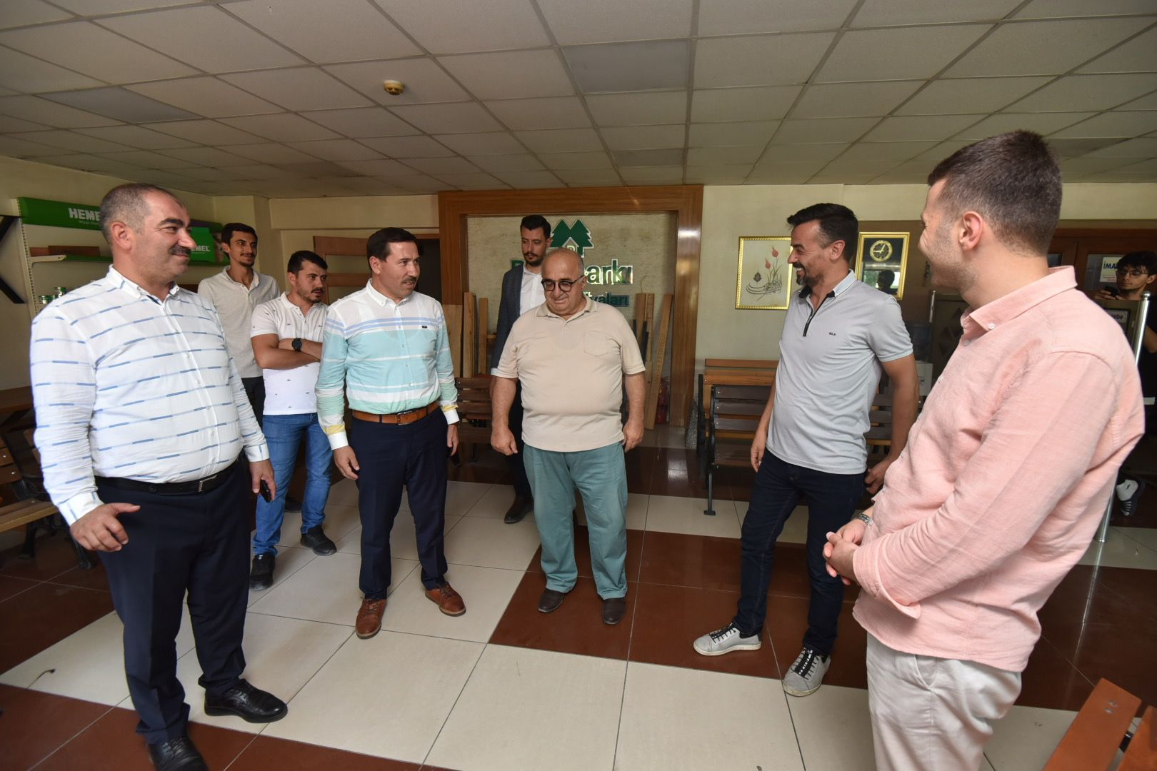 ak-parti-karataydan-esnaf-ziyareti.jpeg