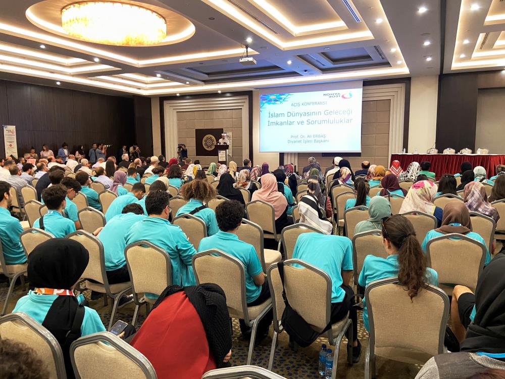 diyanet-isleri-baskani-ali-erbas-konyada-sempozyuma-katildi-002.jpg