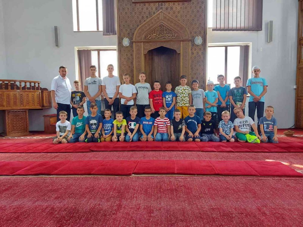 Genç KOMEK’in Balkanlardaki eğitimleri tamamlandı