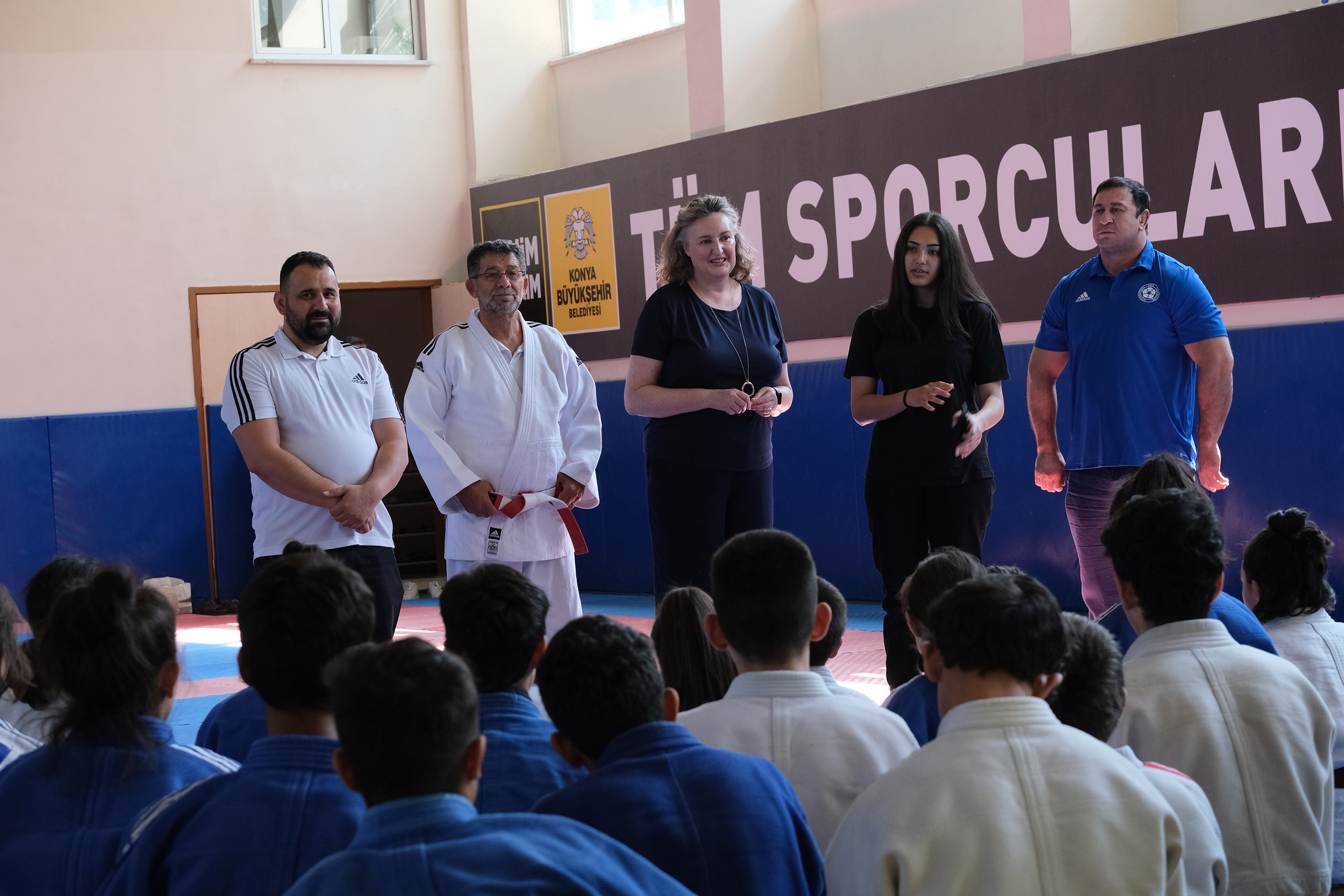 dunya-judo-federasyonundan-buyuksehir-belediyespora-ziyaret.jpg