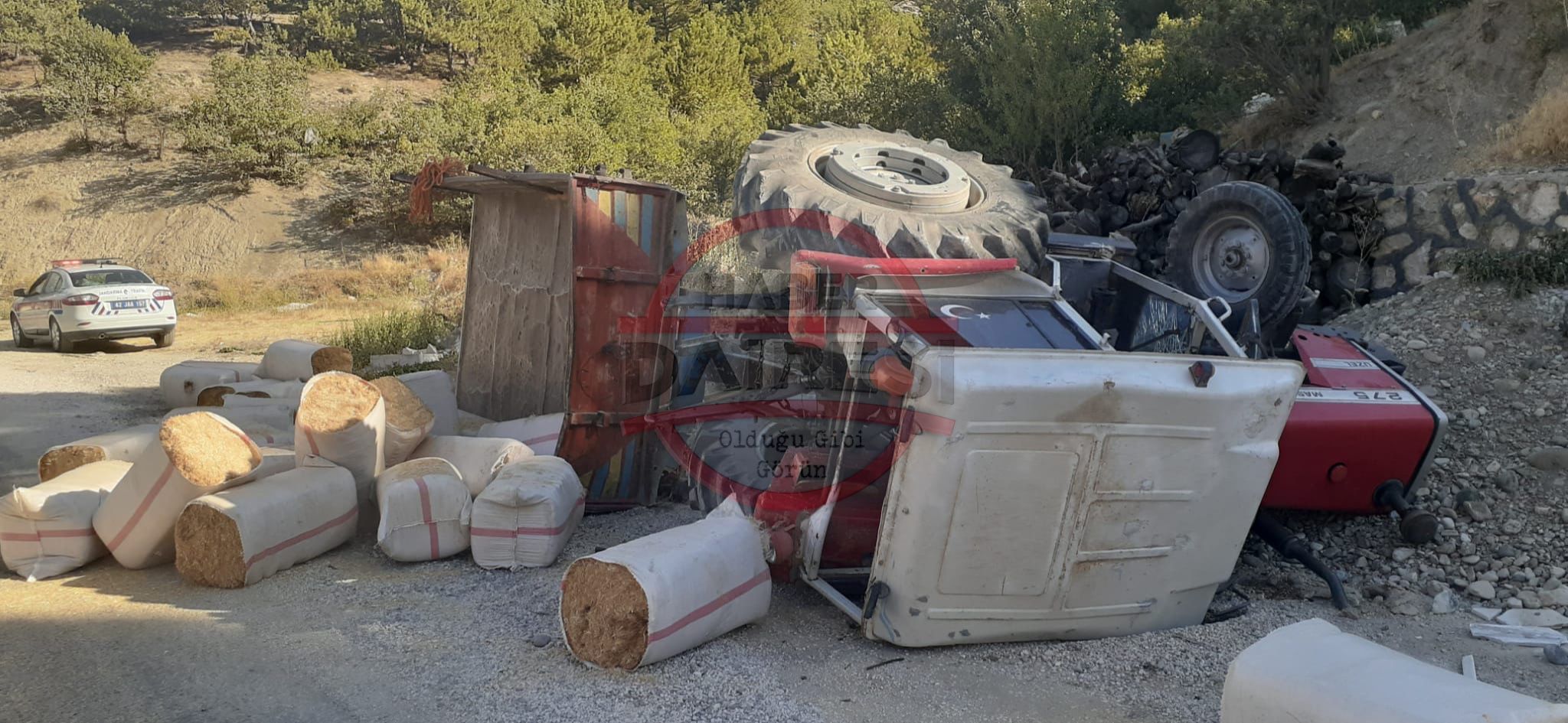 konyada-traktorun-altinda-kalan-ciftci-hayatini-kaybetti-002.jpeg