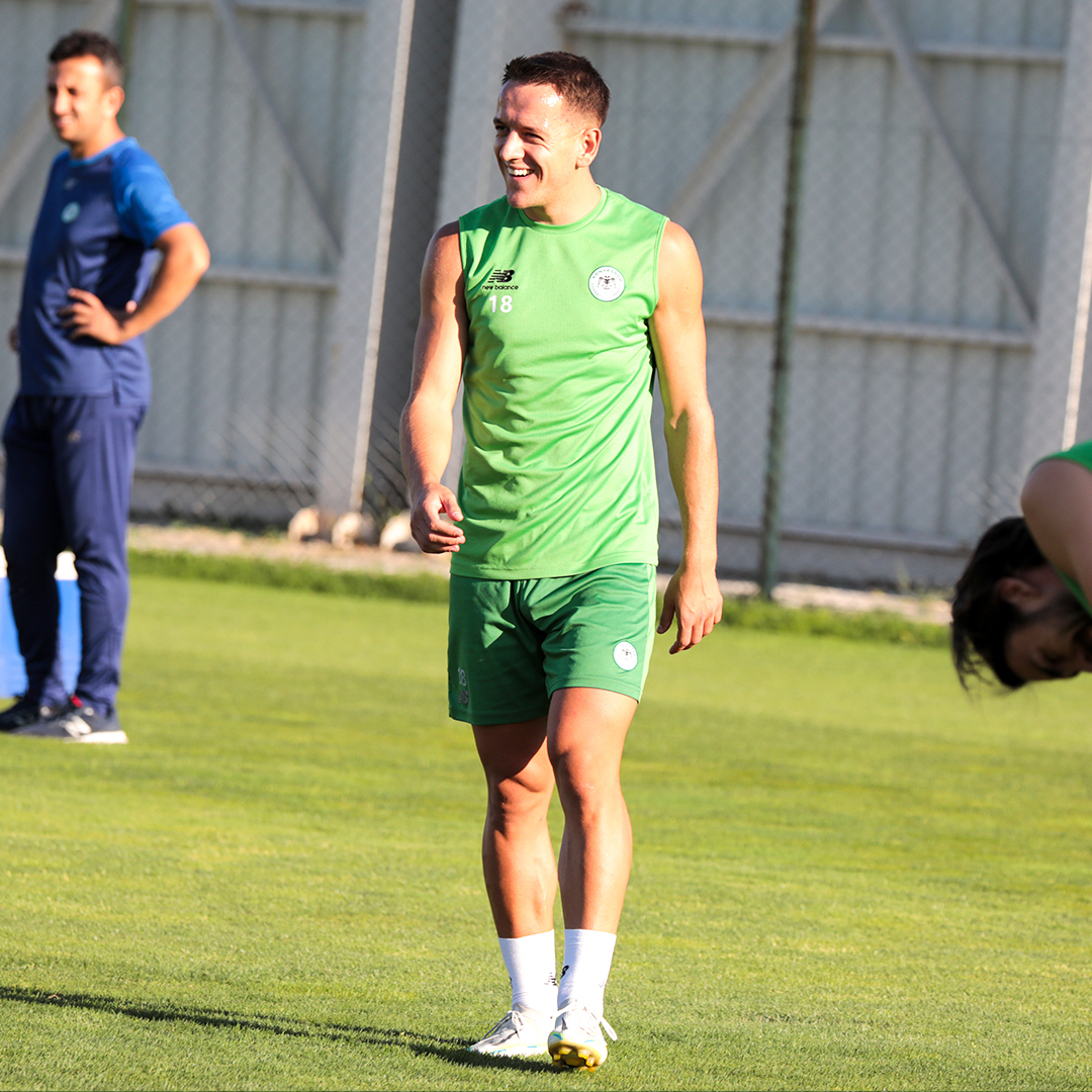 konyaspor-ara-vermeden-giresunspor-hazirliklarina-basladi-002.png