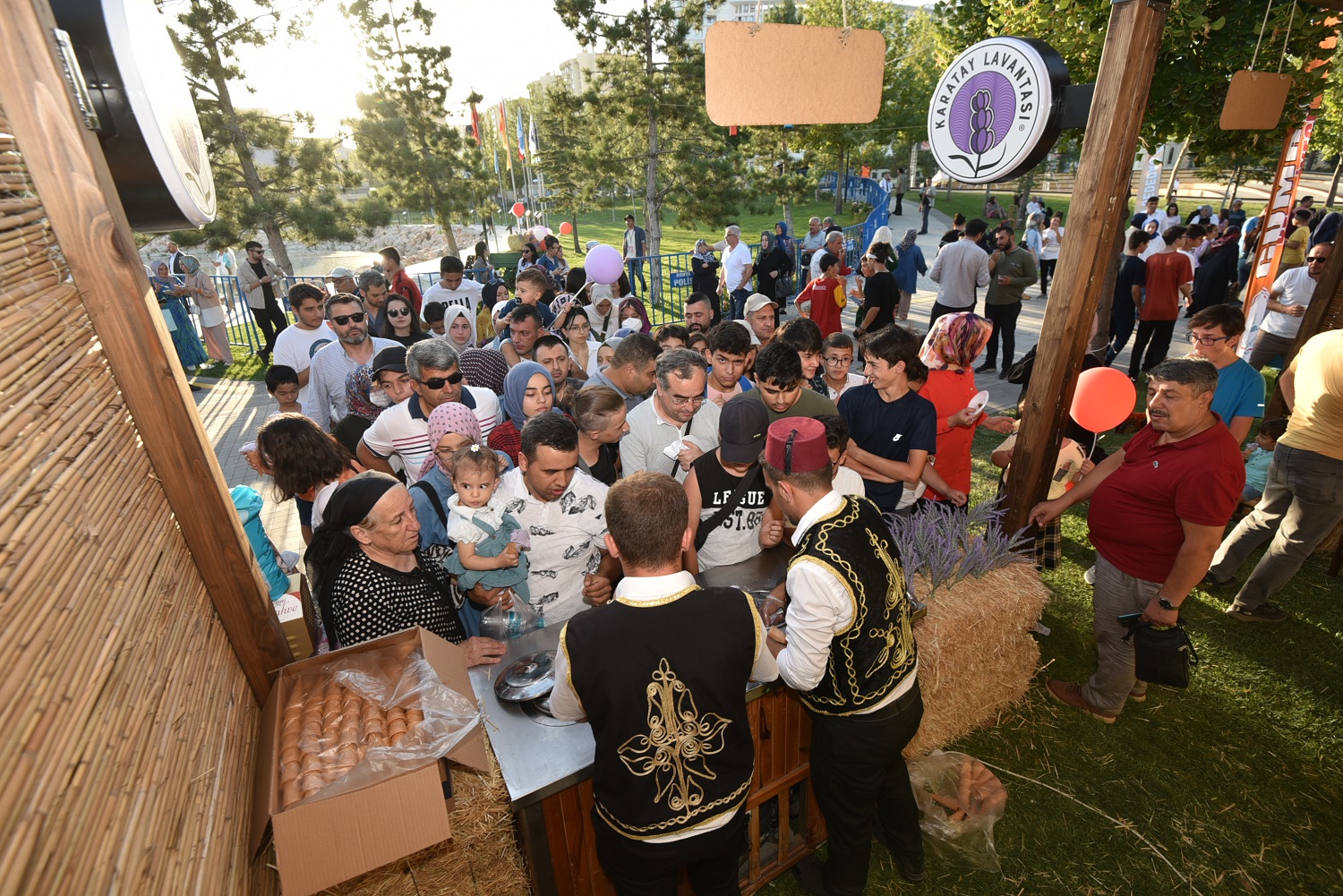 karatay-belediyesi-konya-gastrofestte-yerini-aldi-003.jpg