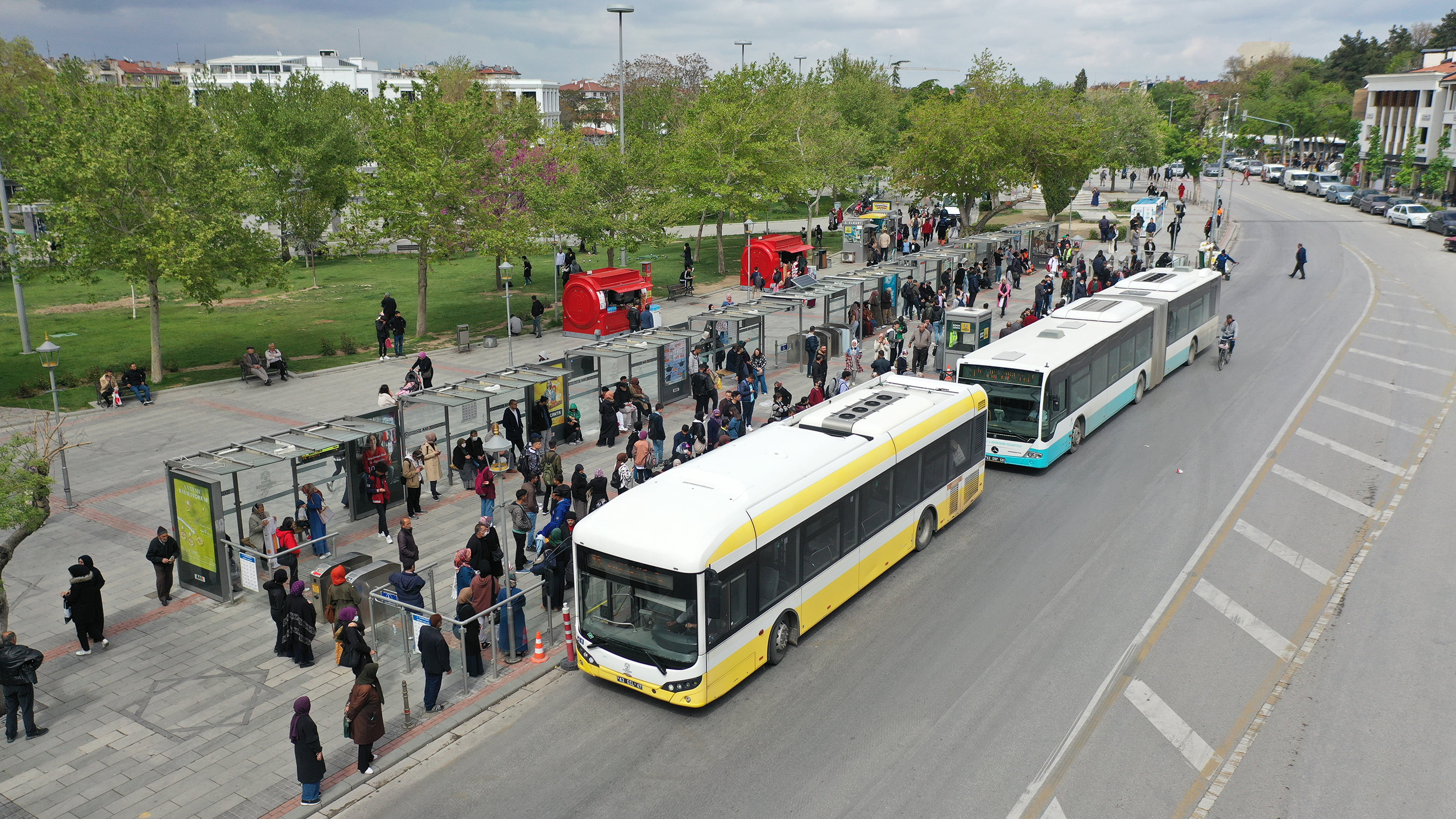 yikilan-konya-teksas-otobus-duragi-yerine-ne-yapilacak.jpg