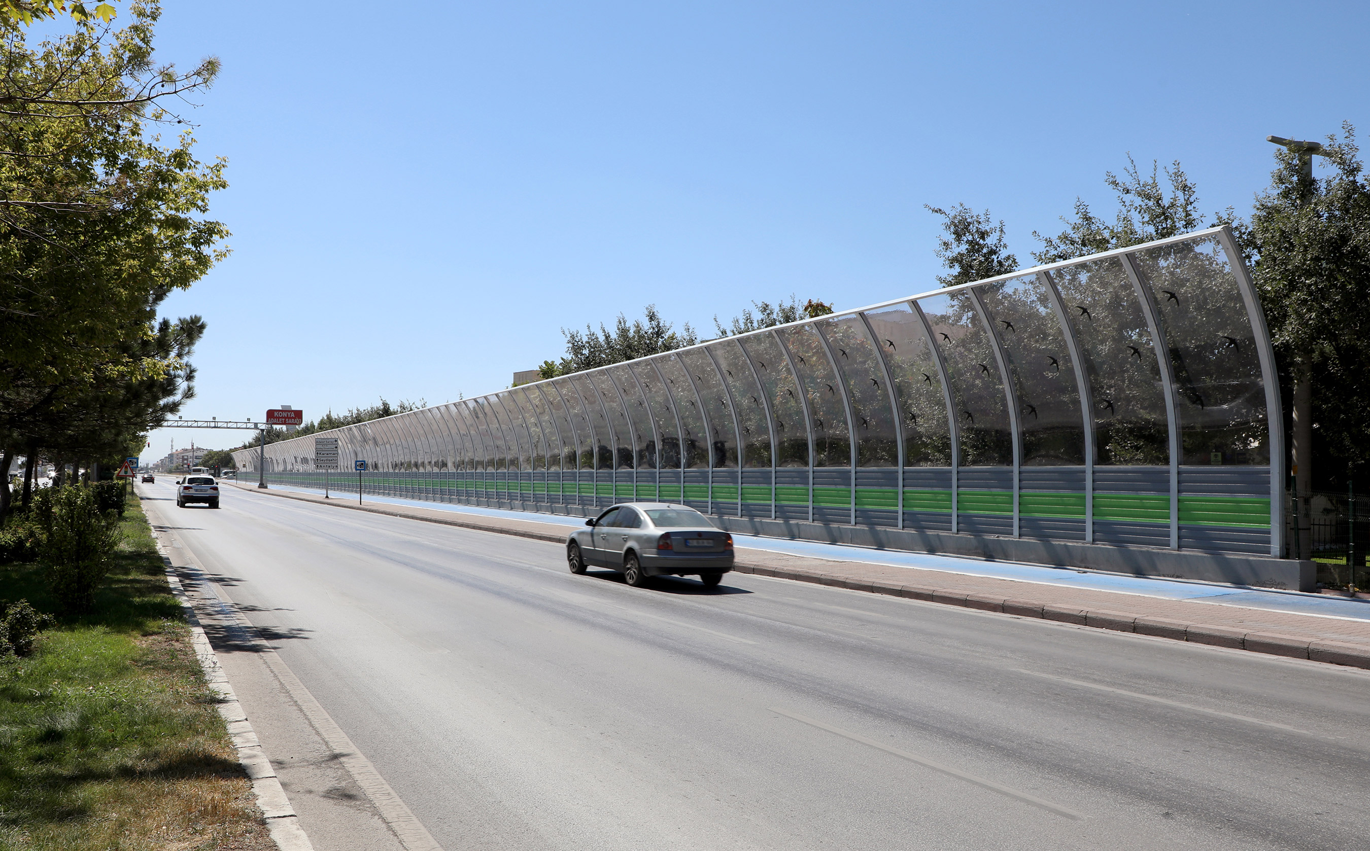 ilki-tamamlandi-konya-buyuksehir-yeni-gurultu-bariyerleri-yapacak.jpg