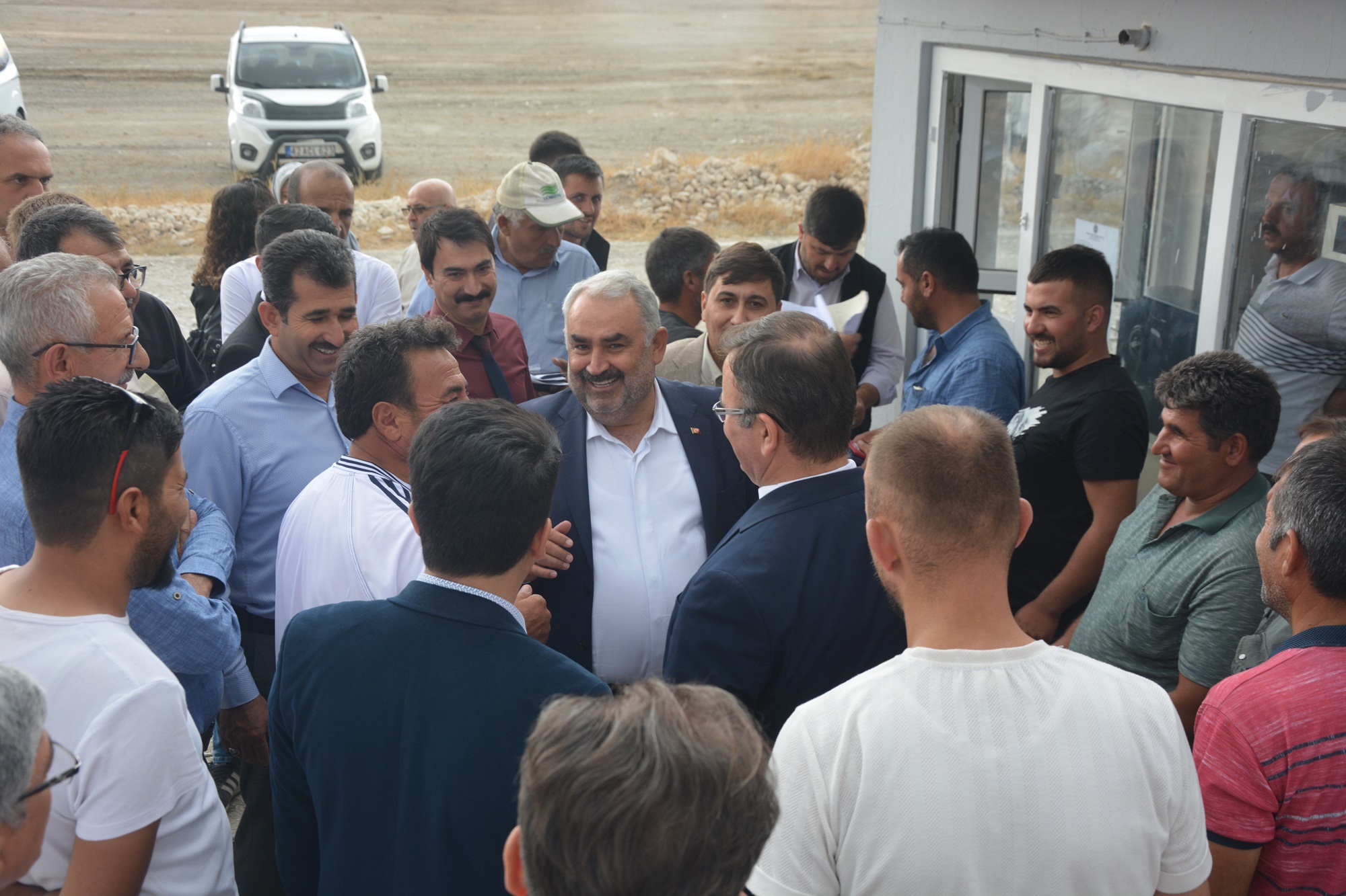 konya-milletvekili-halil-etyemez-ereglide-ciftcilerle-bulustu-003.jpg