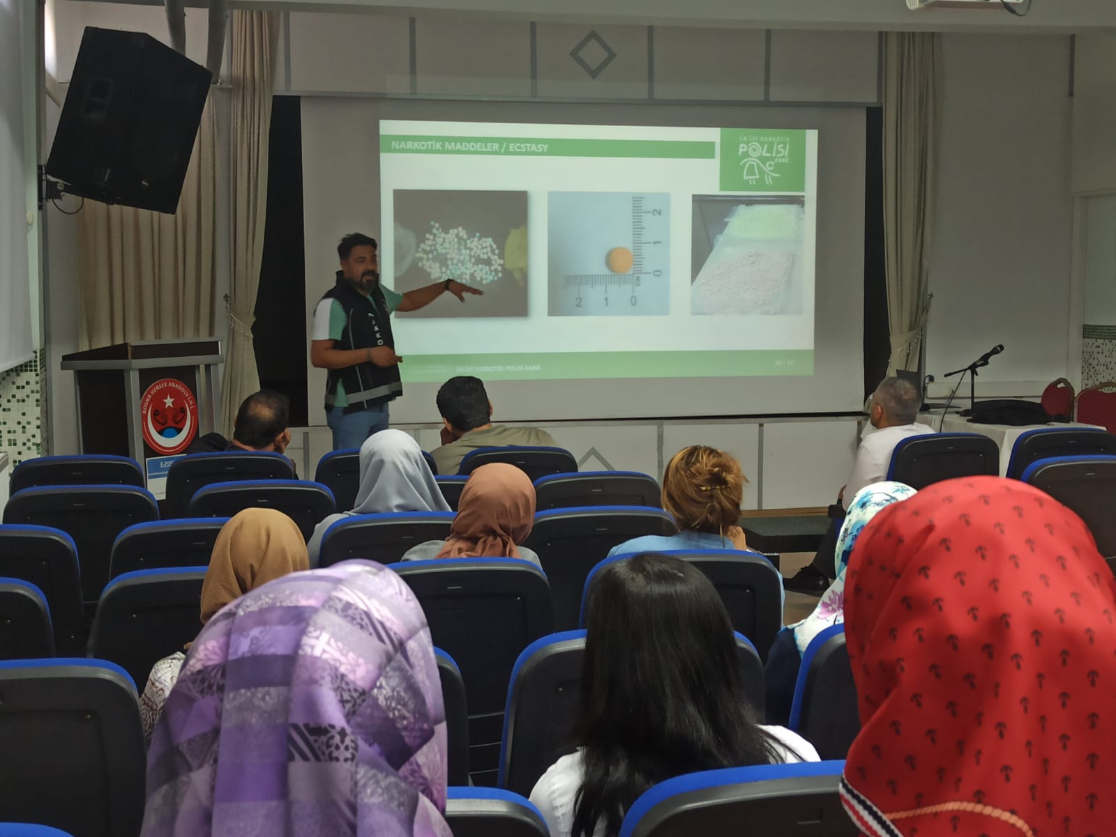konyada-en-narkotik-polisi-anne-projesi-kapsaminda-bin-103-kisiye-egitim-verildi-003.jpeg