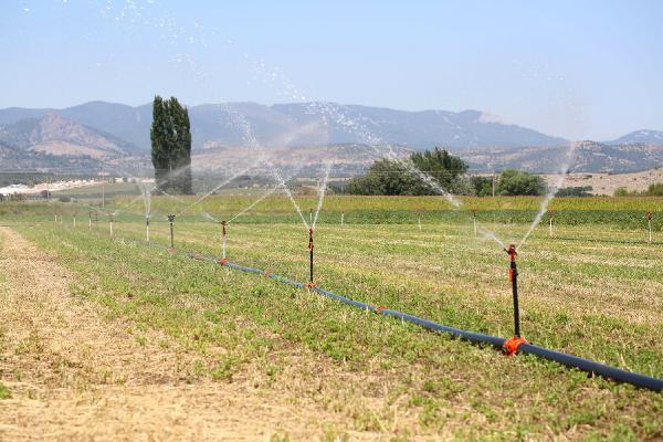 en-buyuk-payi-konya-aldi-4-milyon-dekar-arazi-modern-sulamaya-kavustu-002.jpg