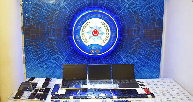 konya-dahil-4-ilde-telefon-dolandiriciligi-operasyonu-7-tutuklama-001.jpg