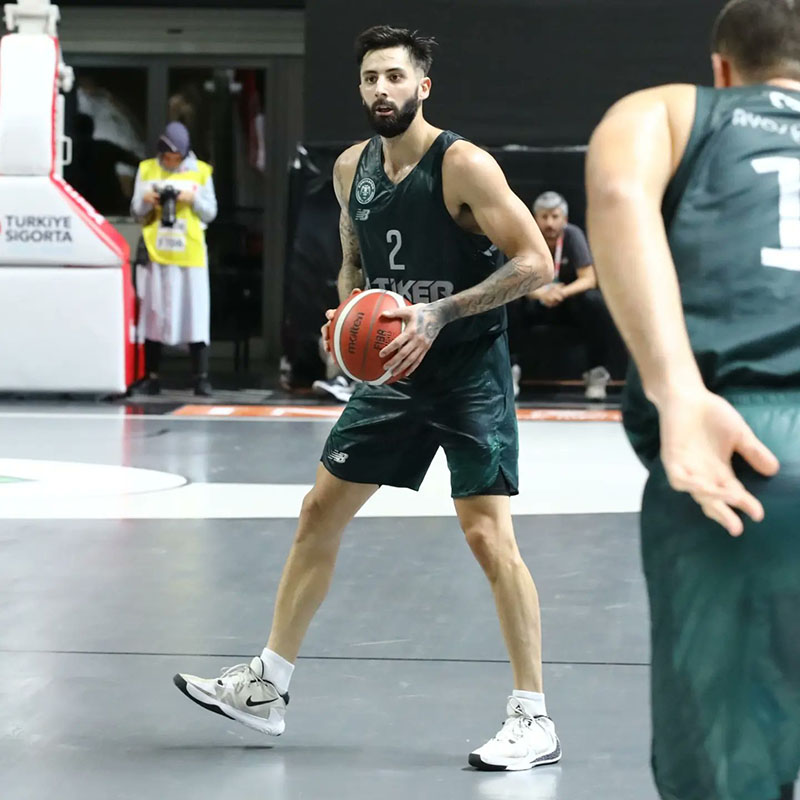 konyaspor-basket-deplasmanda-besiktasi-devirdi-001.jpg