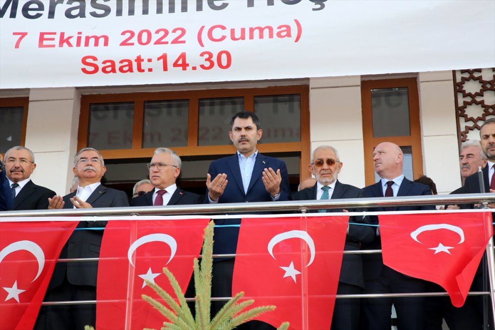 Bakan Kurum, "TOKİ Örnek Köy" açılışında konuştu