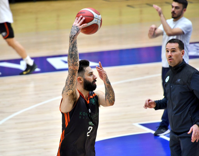 konyaspor-basketbol-fenerbahceyi-gozune-kestirdi-004.jpg