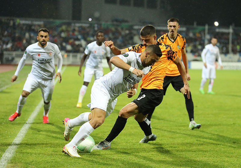 sivasspor-balkaniyi-deplasmanda-yikti.jpg
