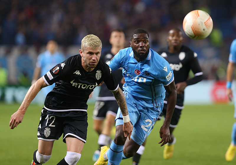 trabzonspor-sahasinda-monacoyu-ezdi-gecti.jpg